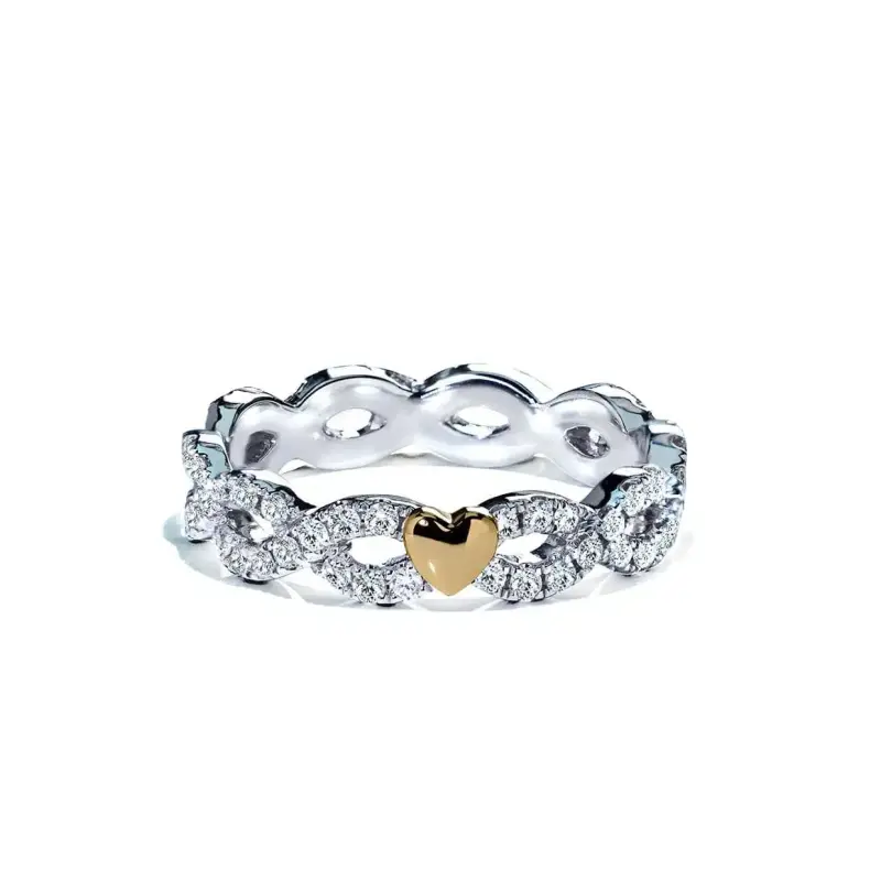 Eternity Twist Diamantring med Hjerte i Guld