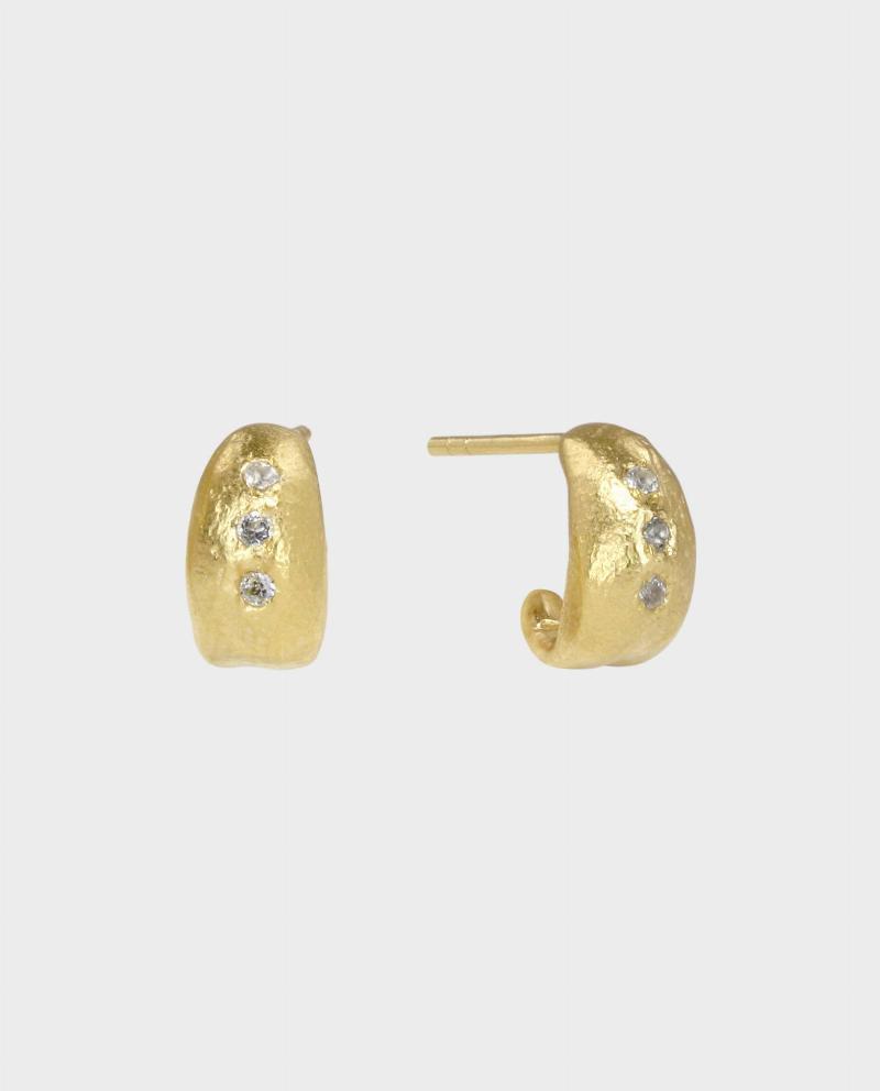 Ophelia – Små Øreringe i Organisk Design med Topas