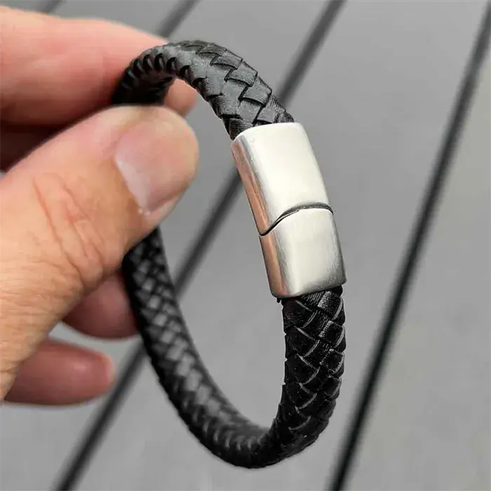 Mini Major Armbånd i Fiberlæder med Stålspænde
