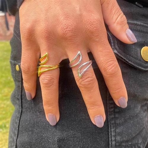 Sølv Sterling Isaura Ring med Glat Design
