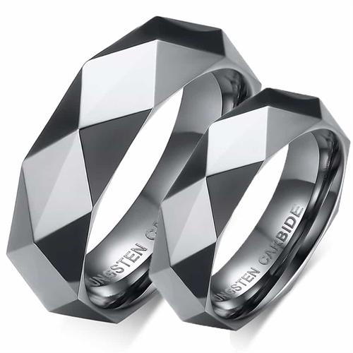 Elegant Facetteret Tungsten Ring