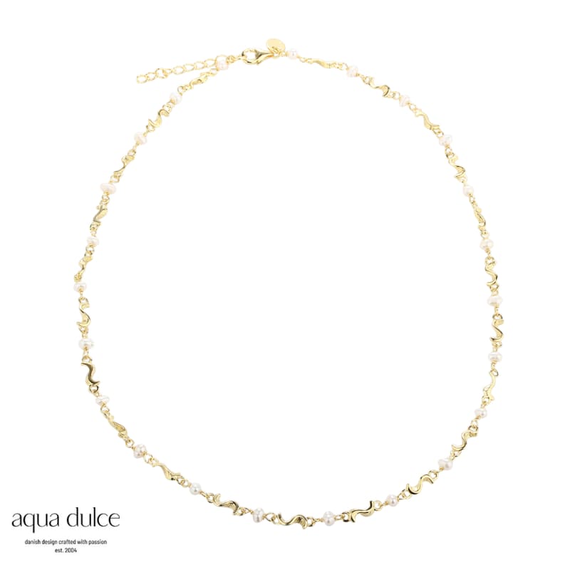 Rhumba Pearl Necklace  Golden