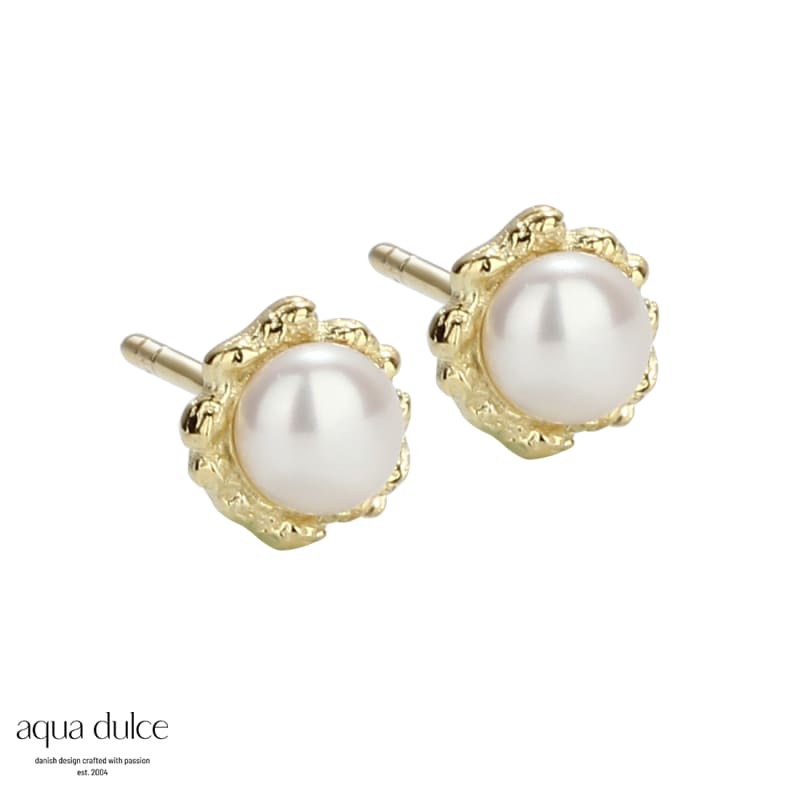 Pearl Stud Golden
