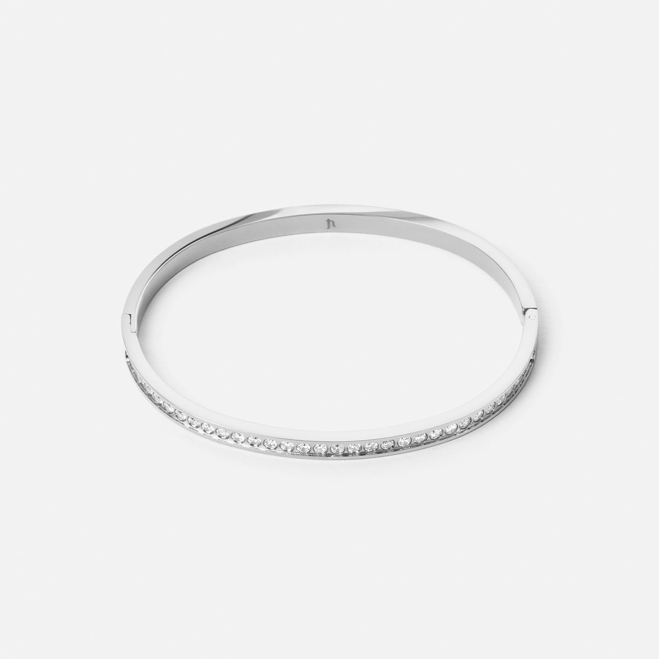 Zircon Bangle i Sølvfarve - Elegant Smykke fra Josephine Nord