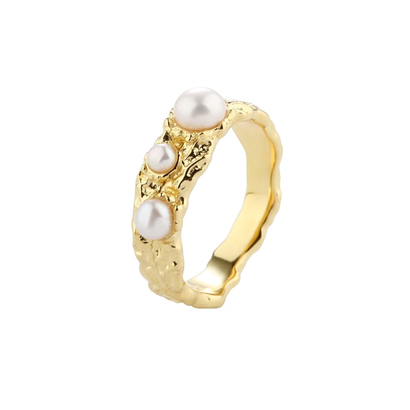 Ruffle Pearl Ring fra Aqua Dulce - Eksklusiv Smykkeoplevelse