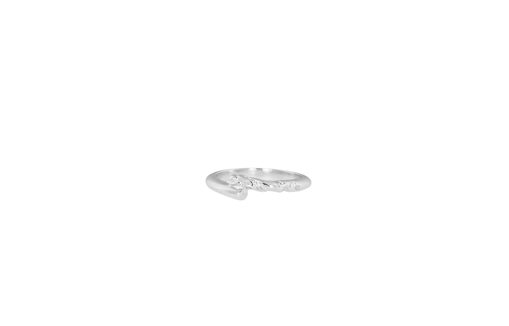 Ix Rustic Twist Ring Silver