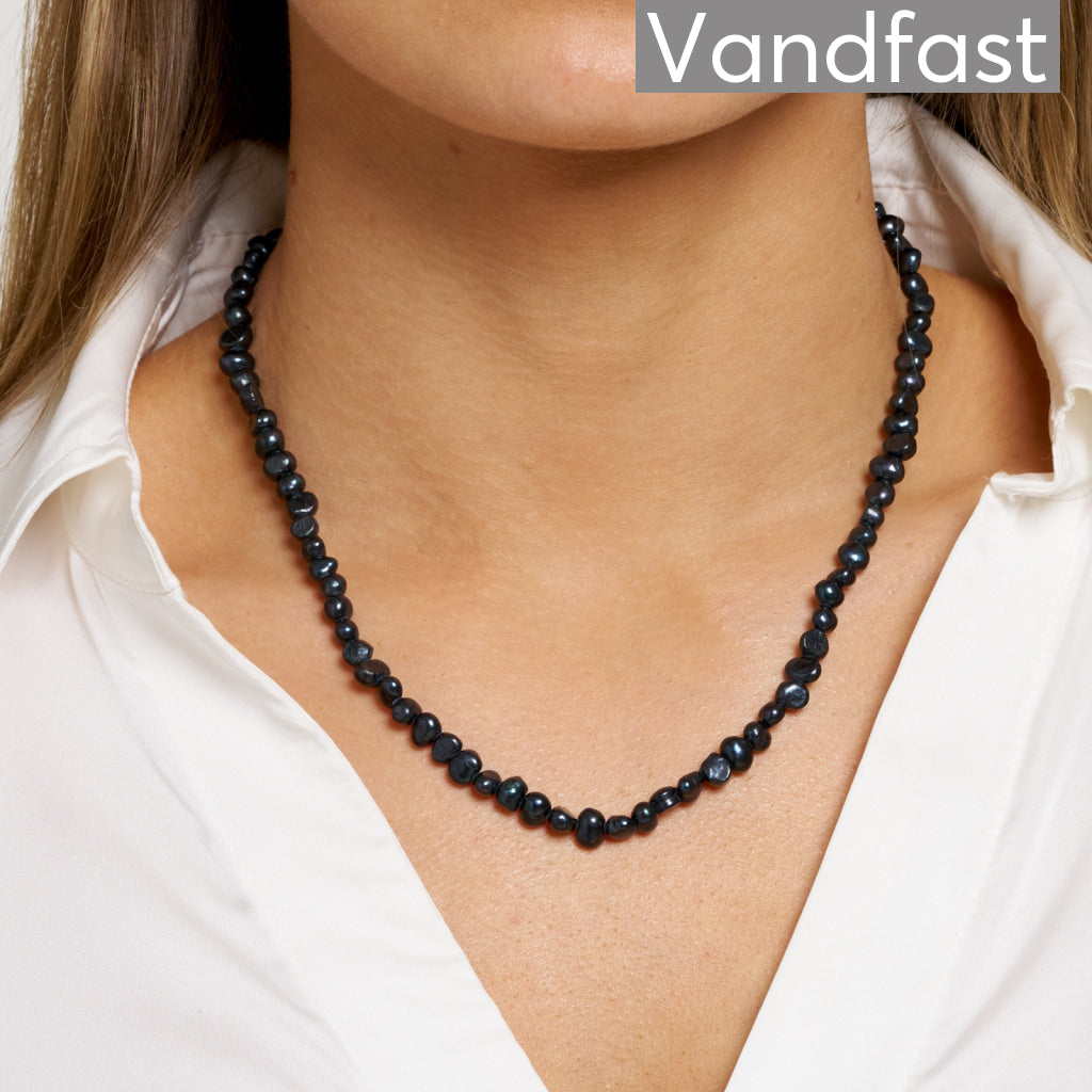 Annebrauner Black Pearl Halskæde i 18k Guld - Eksklusivt Smykke