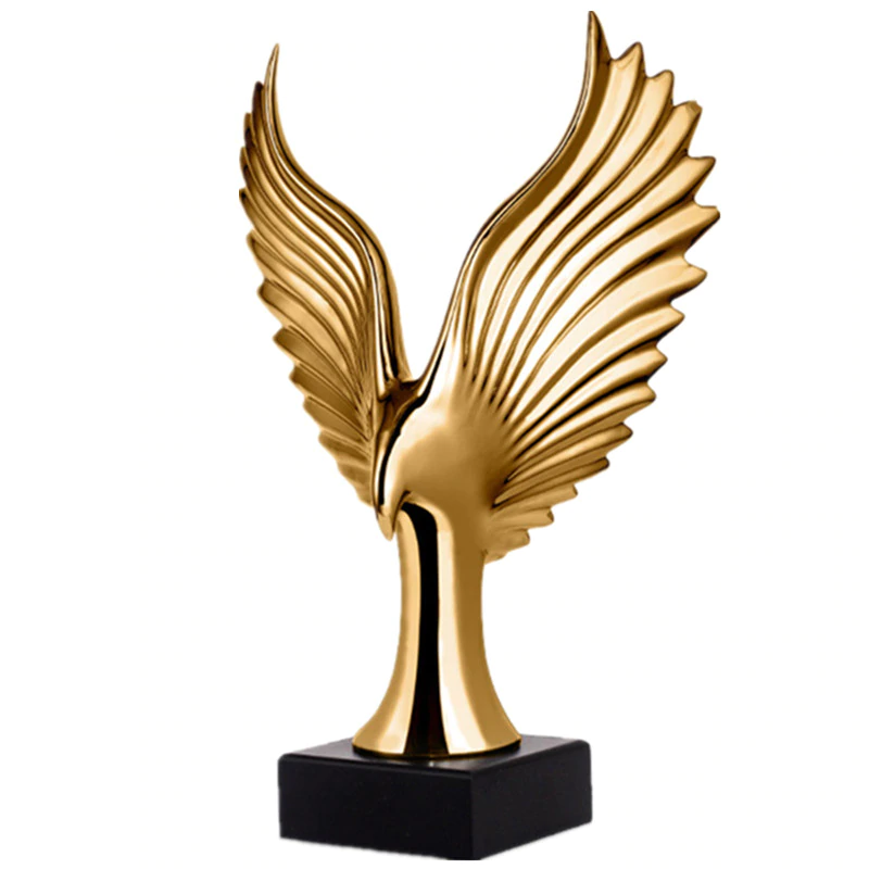 Guld Ørn Statue - Minimalistisk Skulptur til Hjemmet