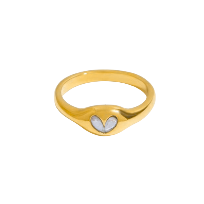 Tiny Heart Ring 57   Bay
