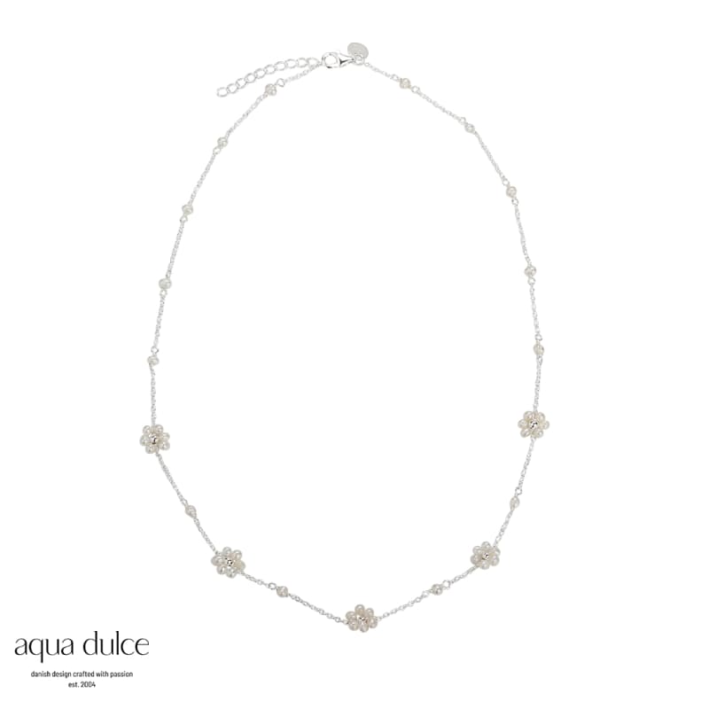 Daisy Pearl Necklace  Silver
