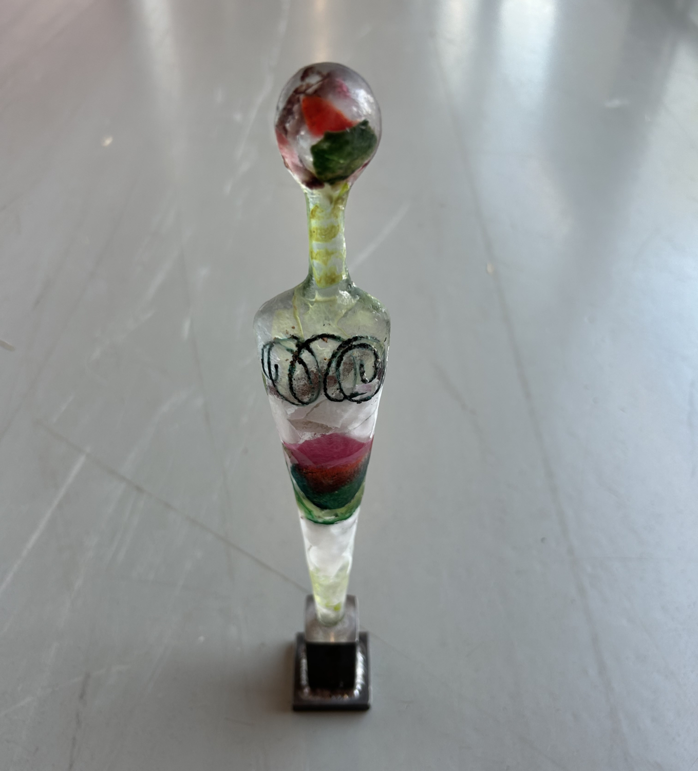 Glasskulptur På Fod - Quotmenneskerquot - 1