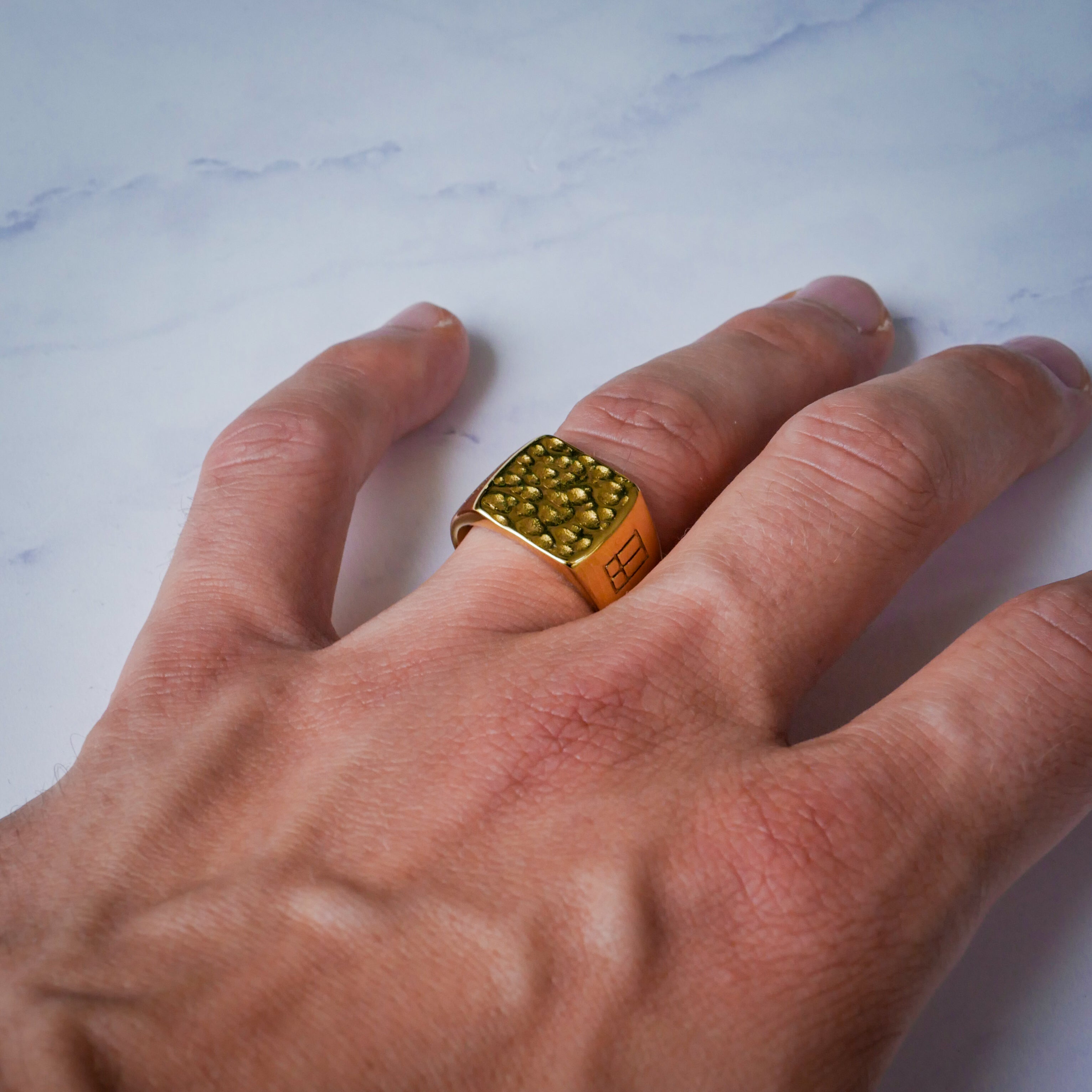 Thor Signature Ring Guld - Str 8 - Herre - Northern Legacy